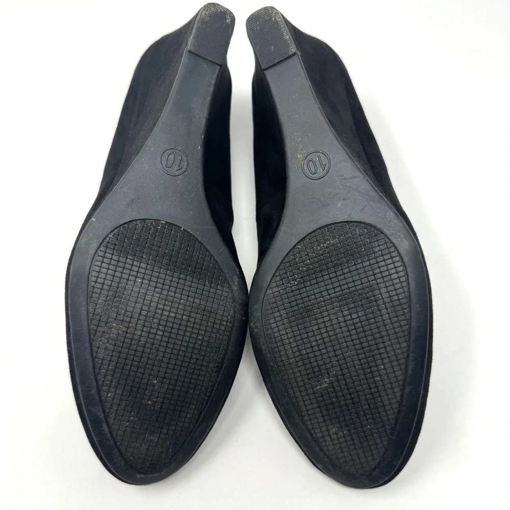 A New Day Wedge Pump Womens 10 Black Faux Suede Round Toe Classic Office Shoe